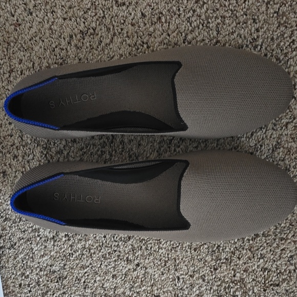 Rothys Sz 9.5 The Lounge Loafer In Sparrow - Picture 3 of 12